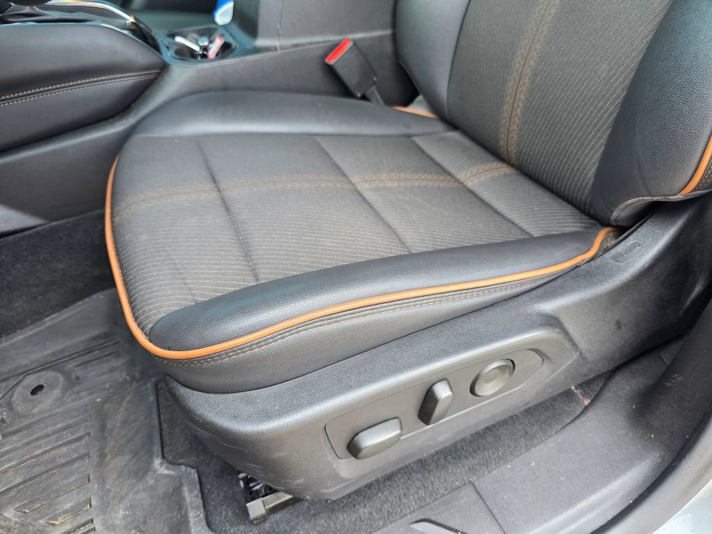 Certified 2023 GMC Canyon AT4 image 12