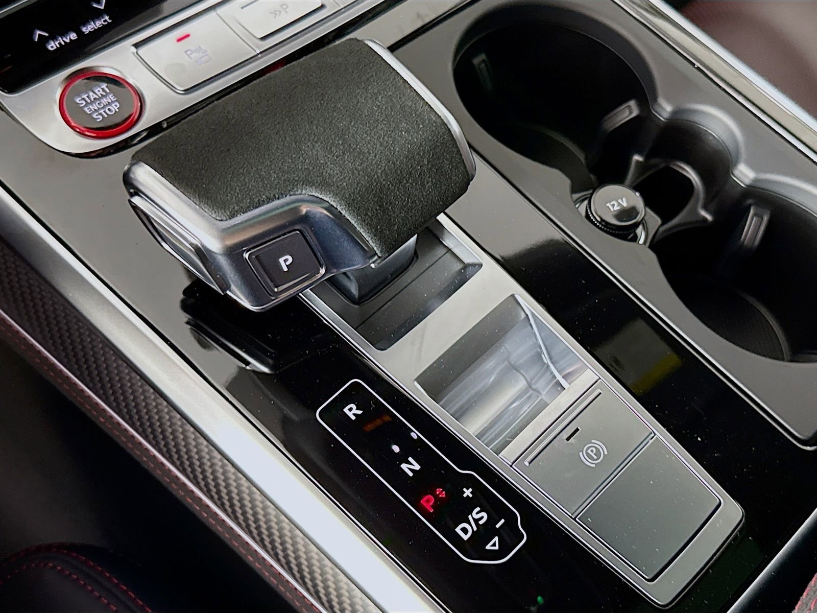 New 2026 Audi RS Q8 performance image 17