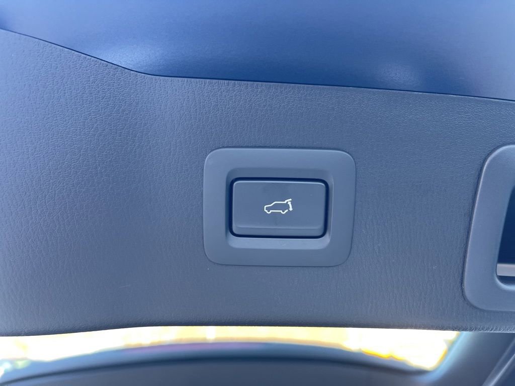 Used 2025 MAZDA CX-5 AWD 2.5 S w/ Preferred Package image 11