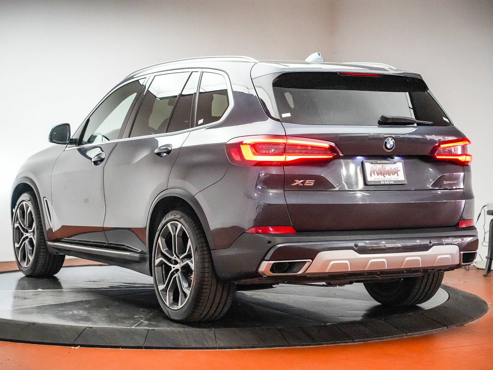 Used 2021 BMW X5 sDrive40i w/ Premium Package RWD image 7