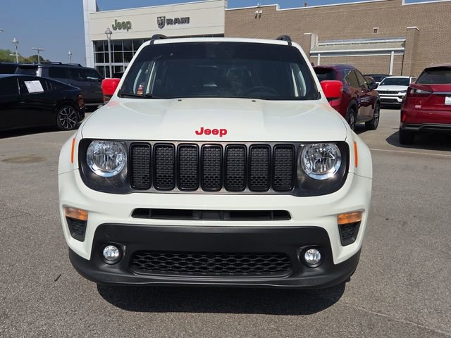 Used 2023 Jeep Renegade Latitude w/ Sun/Sound Group image 2
