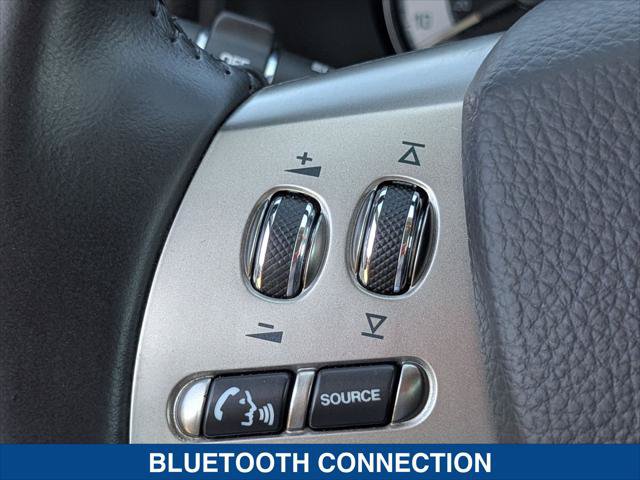 Used 2010 Jaguar XF Luxury RWD image 14