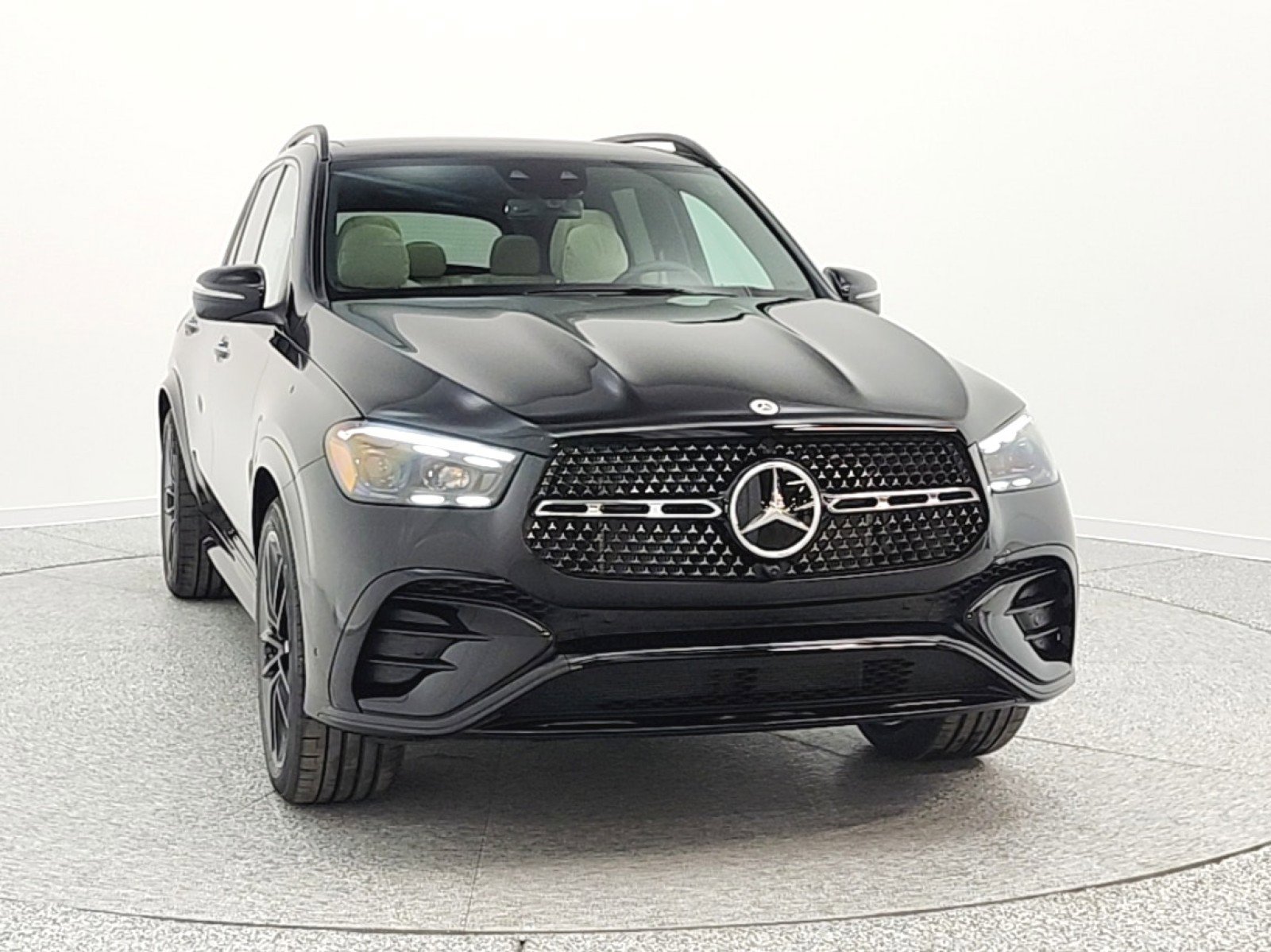 New 2026 Mercedes-Benz GLE 580 4MATIC image 2