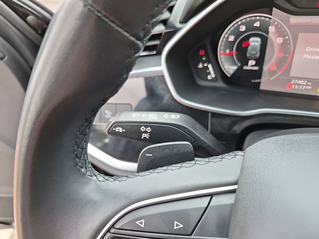 Used 2023 Audi Q3 2.0T Premium Plus w/ Premium Plus Package image 39