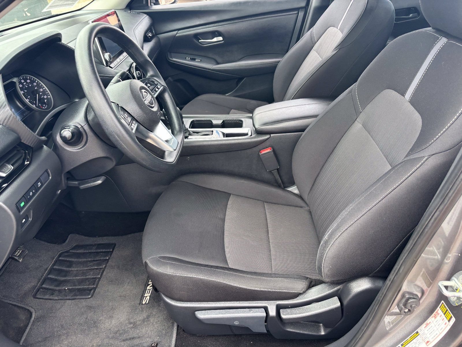 Certified 2024 Nissan Sentra SV FWD image 20