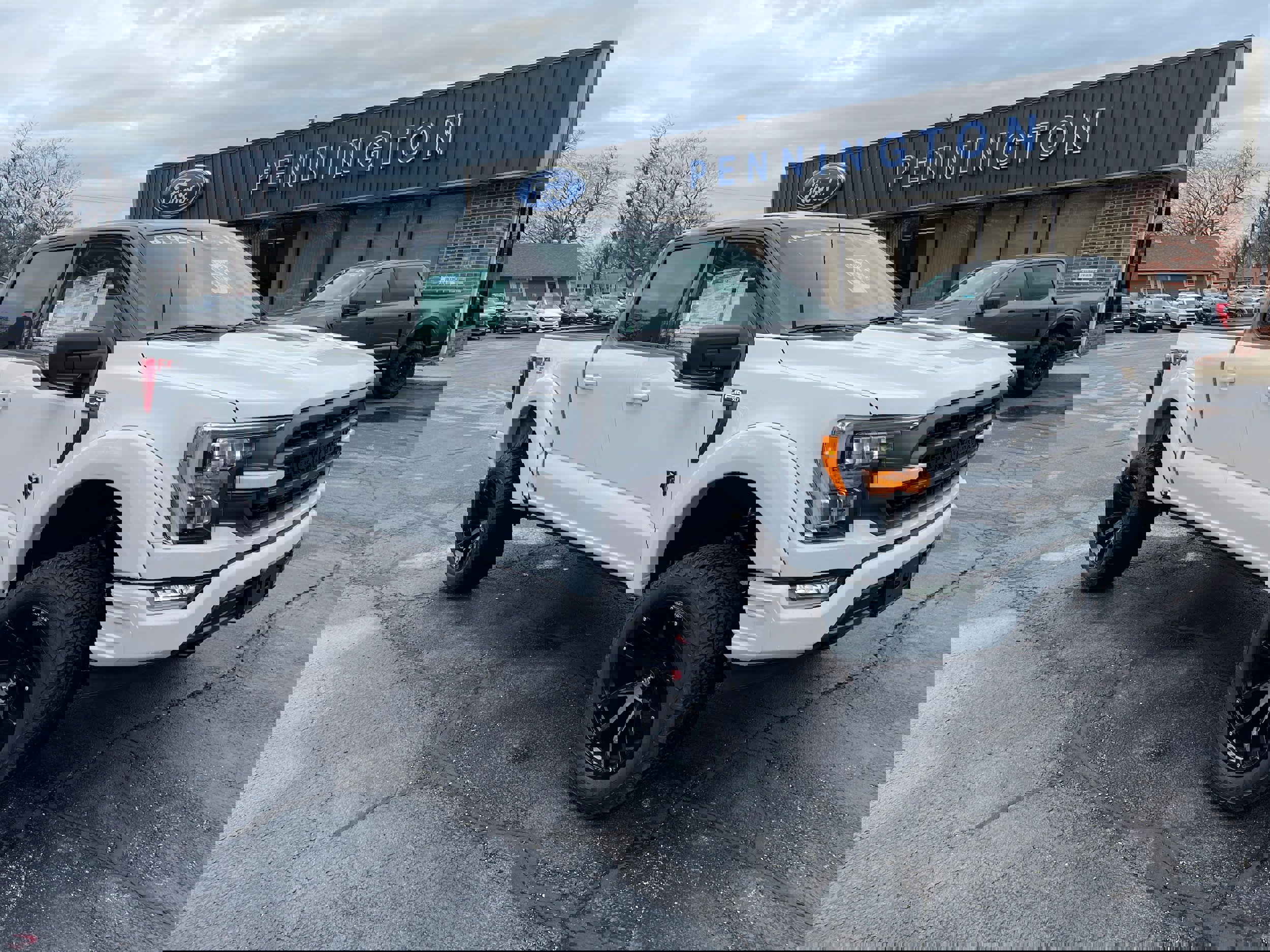 New 2022 Ford F150 XLT w/ Equipment Group 302A High