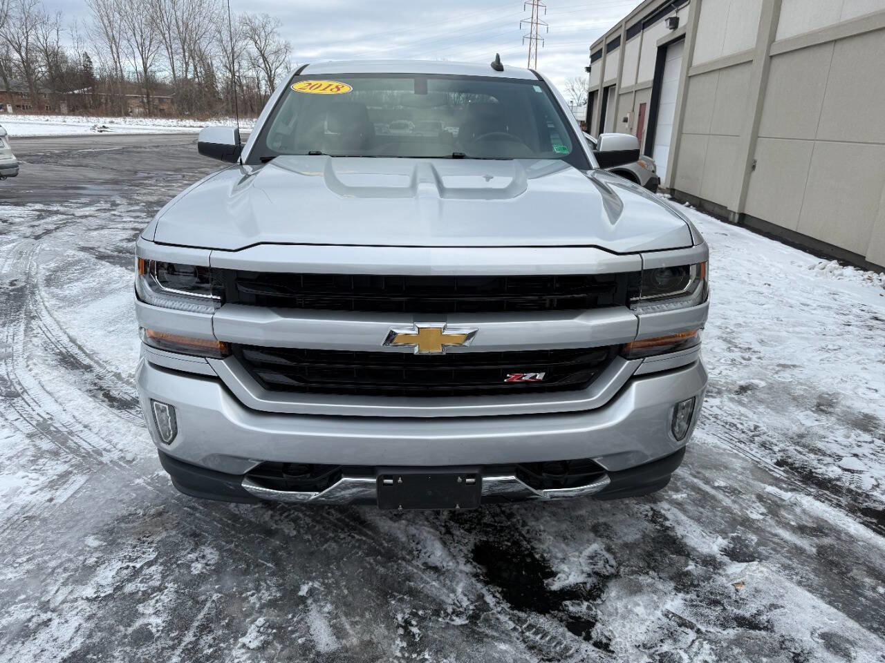 Used 2018 Chevrolet Silverado 1500 LT w/ All Star Edition image 2