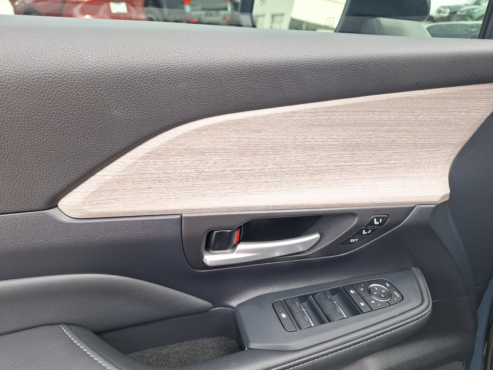 Used 2026 Toyota Grand Highlander FWD image 16