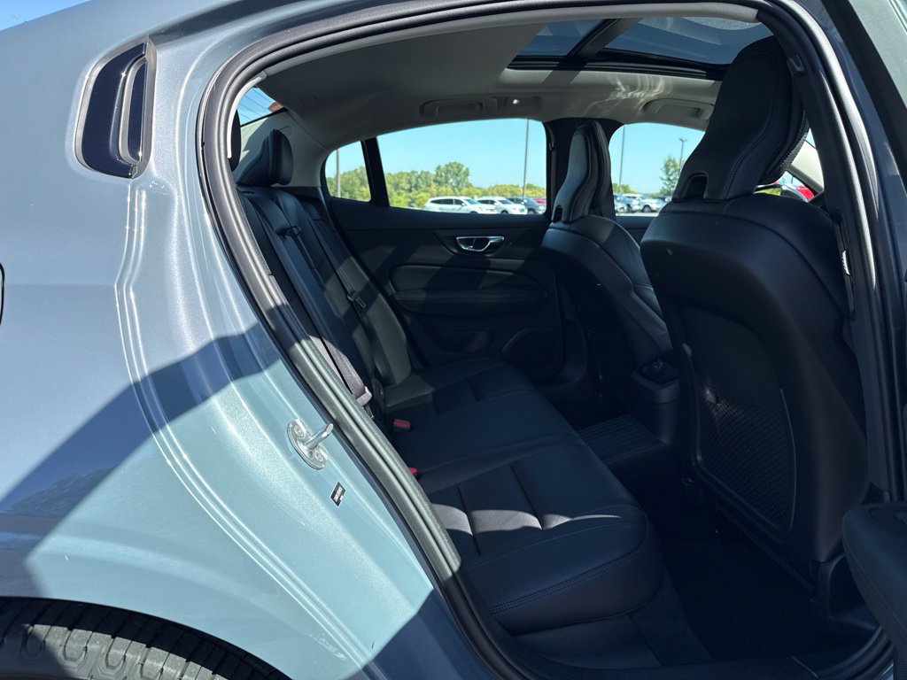 Used 2023 Volvo S60 T8 Plus AWD/4WD image 13