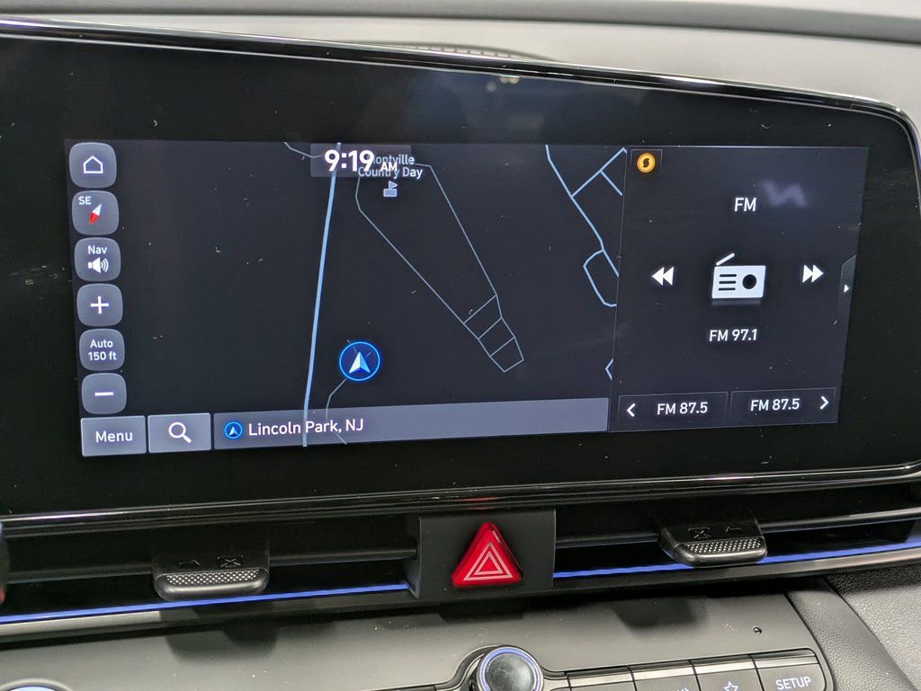 Used 2025 Hyundai Elantra N Base image 11