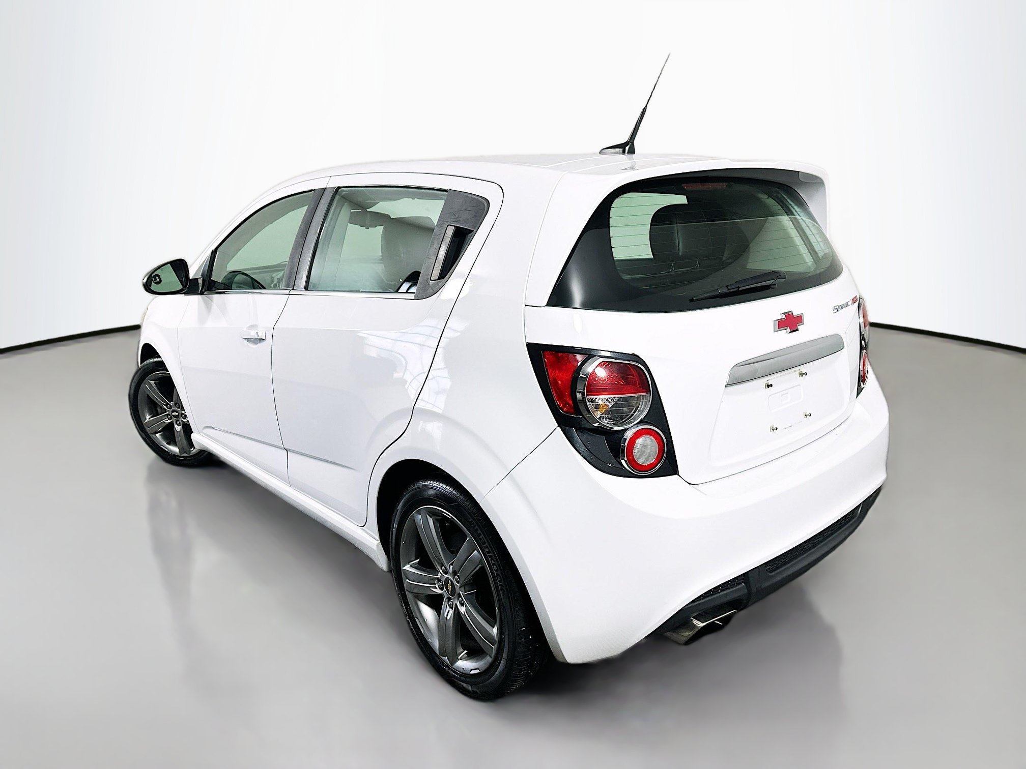 Used 2013 Chevrolet Sonic RS FWD image 5