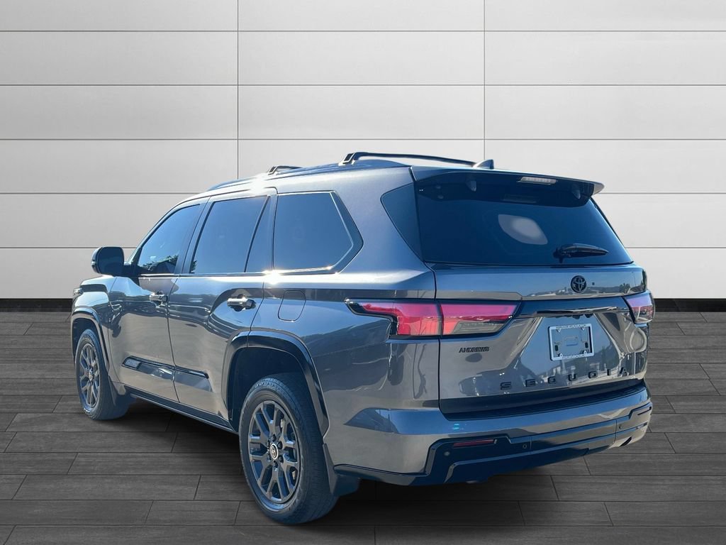 Used 2024 Toyota Sequoia Platinum AWD/4WD image 3