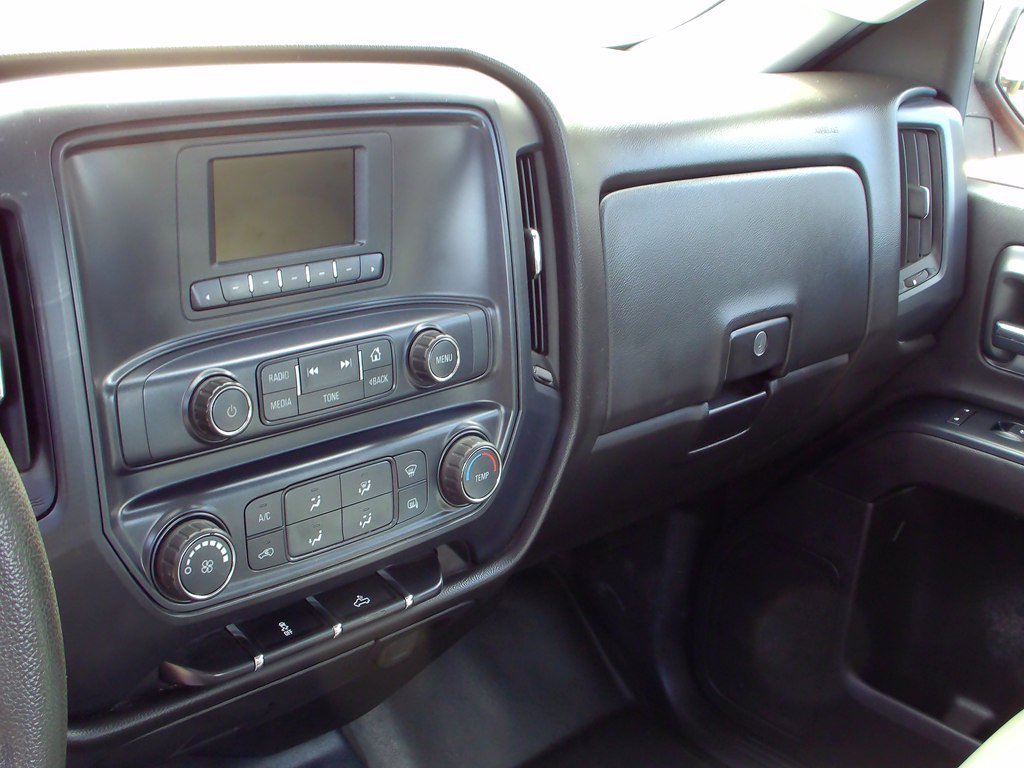 Used 2017 Chevrolet Silverado 1500 W/T AWD/4WD image 10