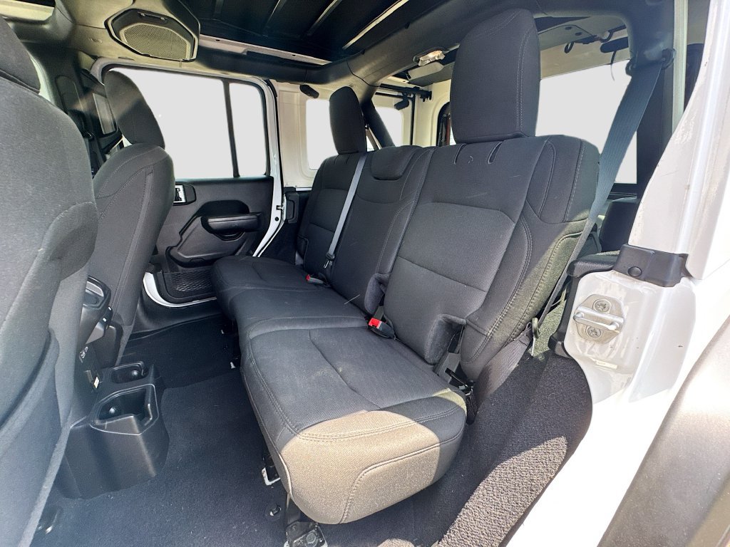 Certified 2022 Jeep Wrangler Unlimited Sport w/ Sun And Sound Package AWD/4WD image 27