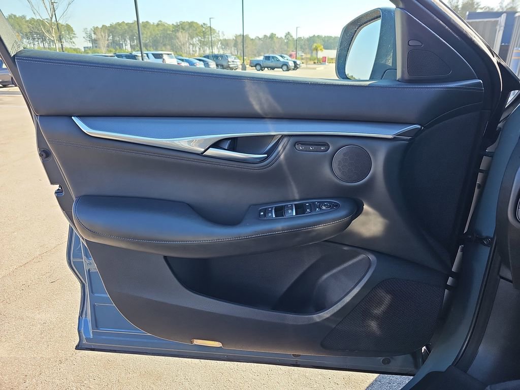 Used 2024 INFINITI QX55 Luxe image 29