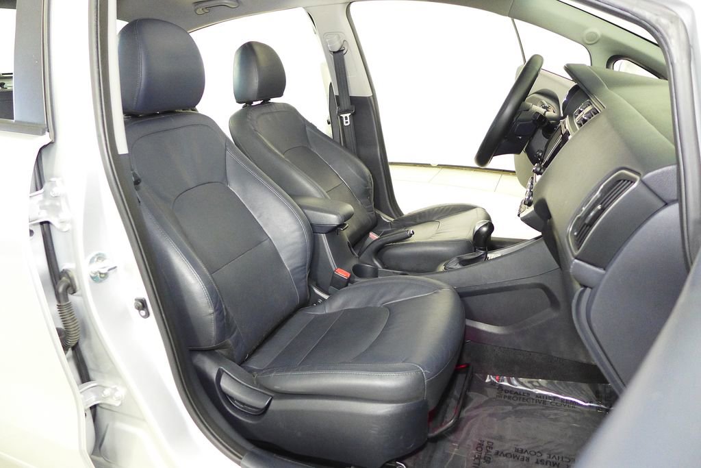 Used 2016 Kia Rio SX image 19