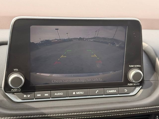 Certified 2023 Nissan Rogue SV image 36