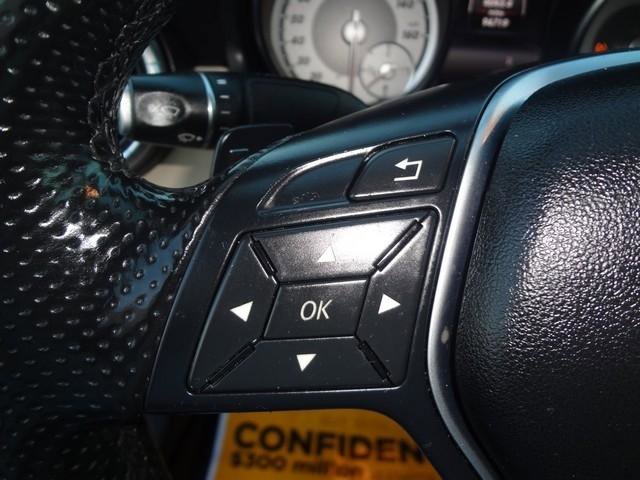 Used 2014 Mercedes-Benz CLA 250 4MATIC image 21