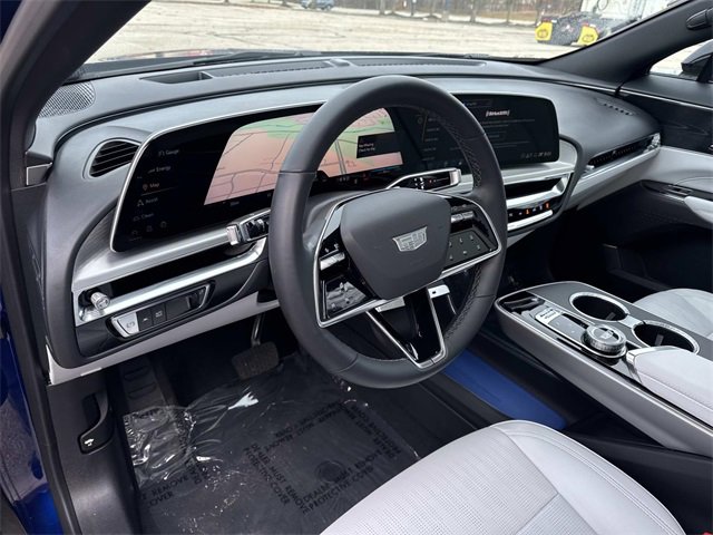 Certified 2024 Cadillac Lyriq Luxury image 18
