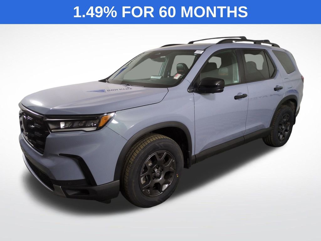 Used 2024 Honda Pilot TrailSport image 1