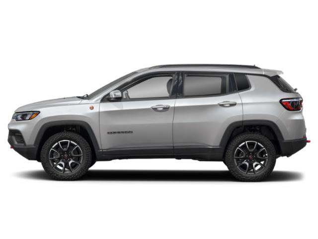Used 2023 Jeep Compass Trailhawk AWD/4WD image 6