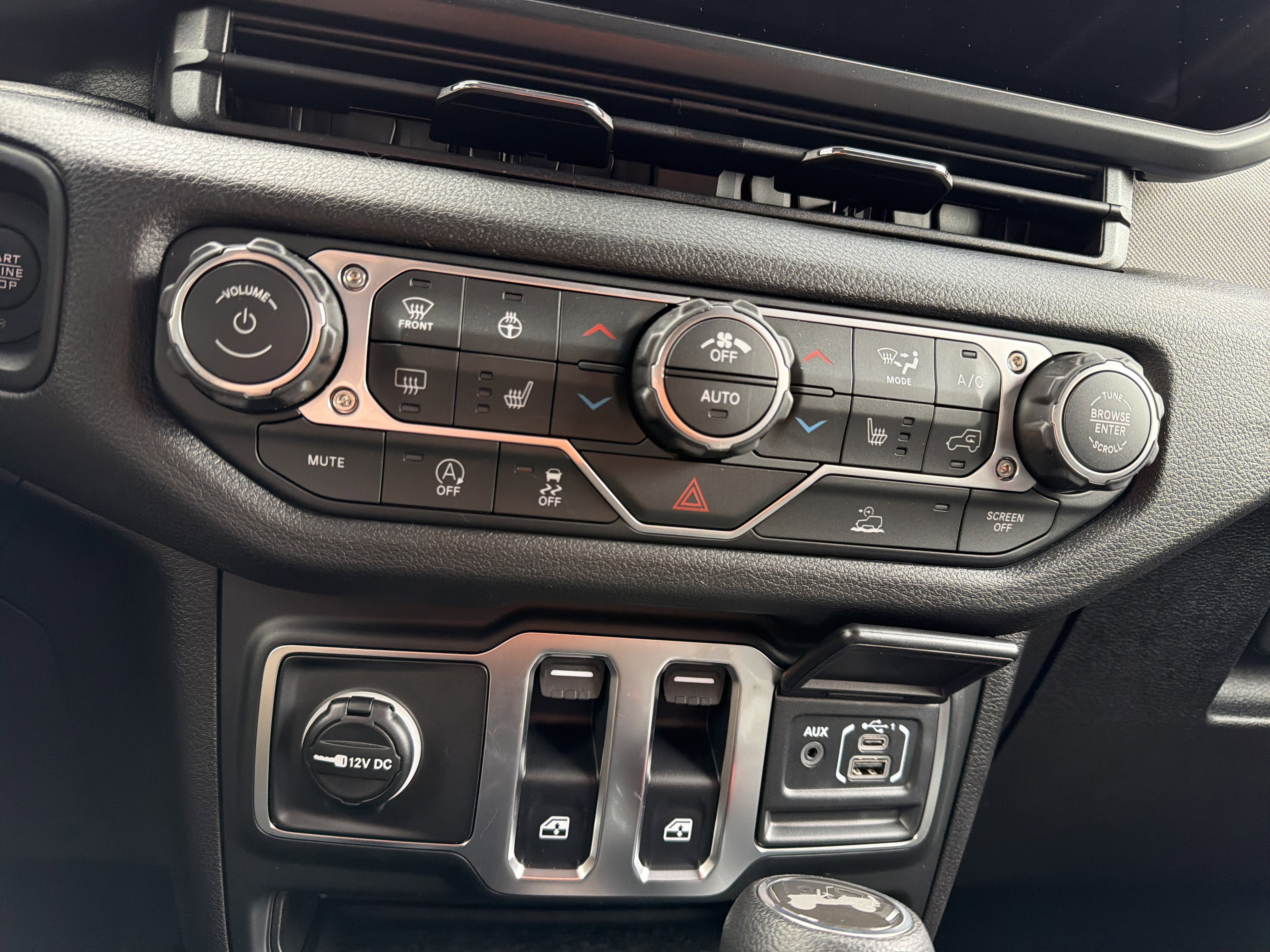 New 2026 Jeep Wrangler Sport S AWD/4WD image 19