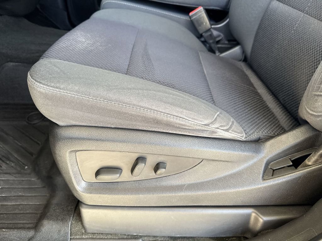 Certified 2017 Chevrolet Silverado 1500 LT w/ All Star Edition image 11