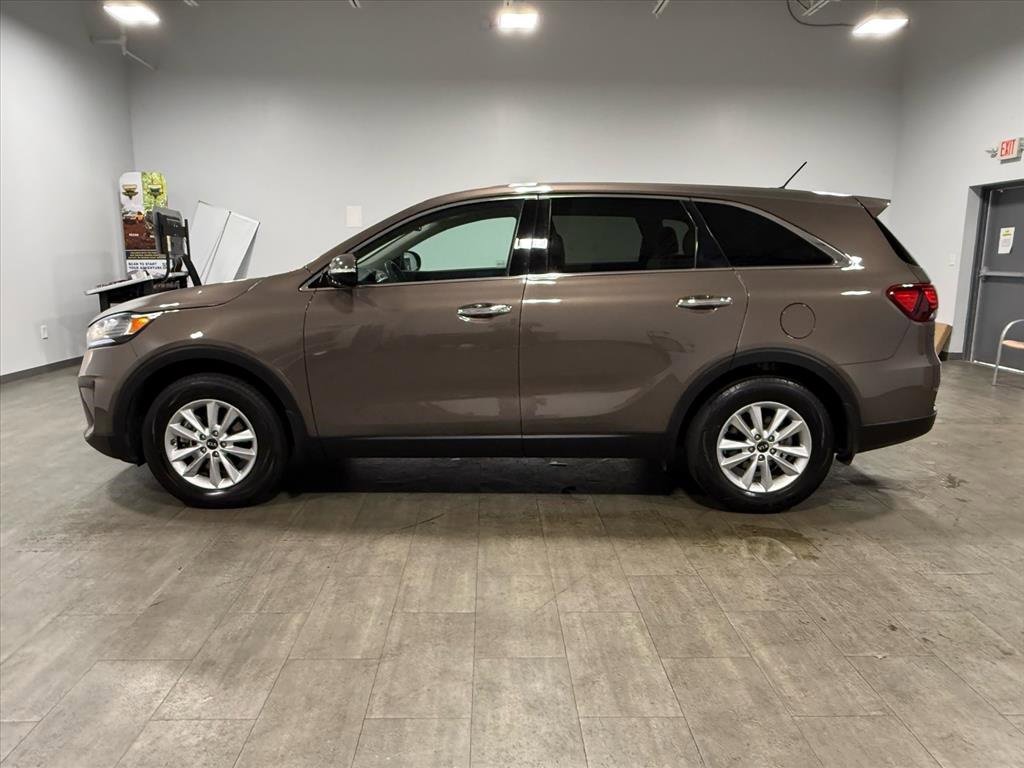 Used 2020 Kia Sorento LX image 7