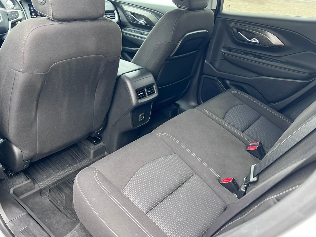 Used 2023 GMC Terrain SLE w/ Driver Convenience Package AWD/4WD image 31