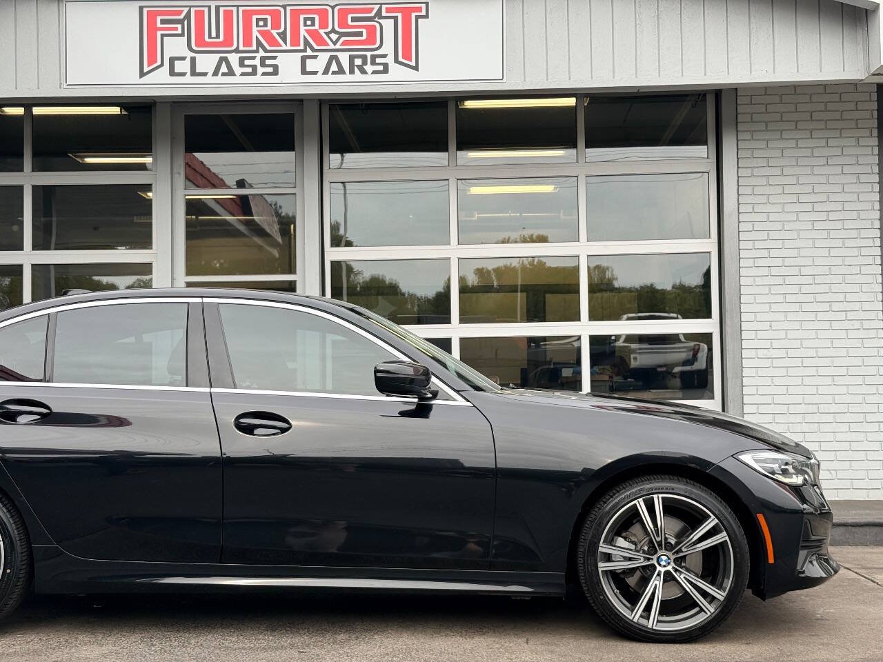Used 2022 BMW 330i xDrive Sedan w/ Premium Package AWD/4WD image 11