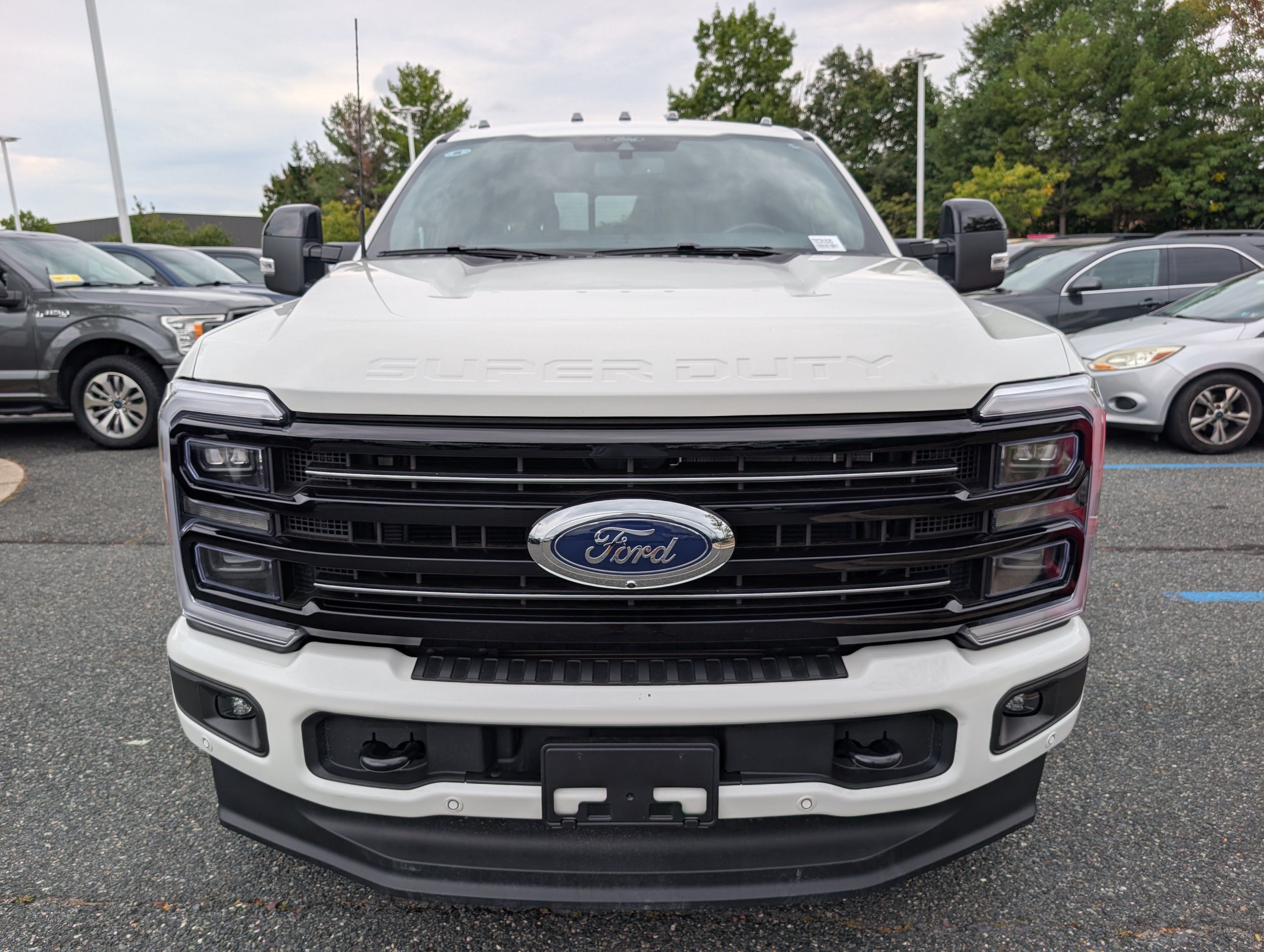 Certified 2026 Ford F250 Platinum w/ FX4 Off-Road Package AWD/4WD image 9