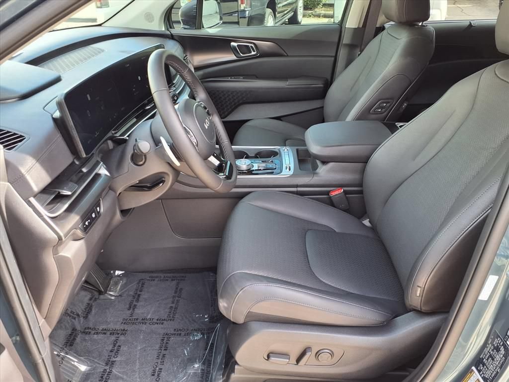 Used 2026 Kia Carnival SX Prestige FWD image 18