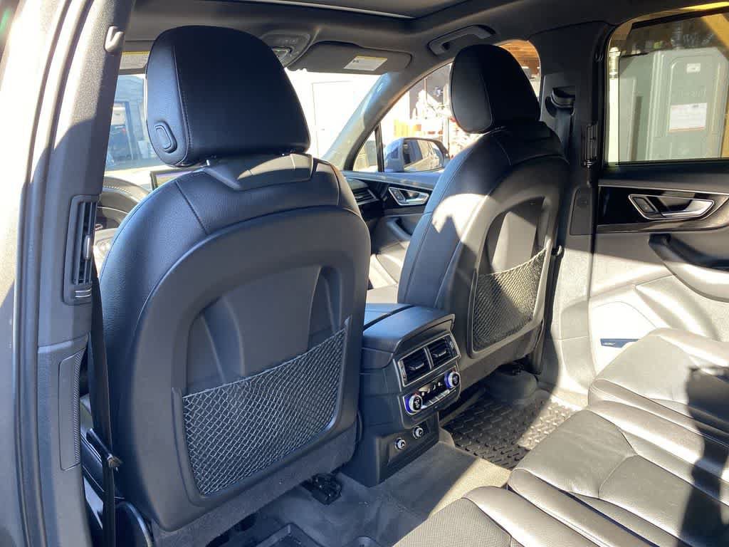 Used 2019 Audi Q7 3.0T Prestige w/ Prestige Package AWD/4WD image 16