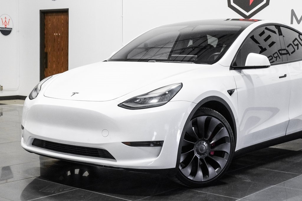 Used 2020 Tesla Model Y Performance image 9