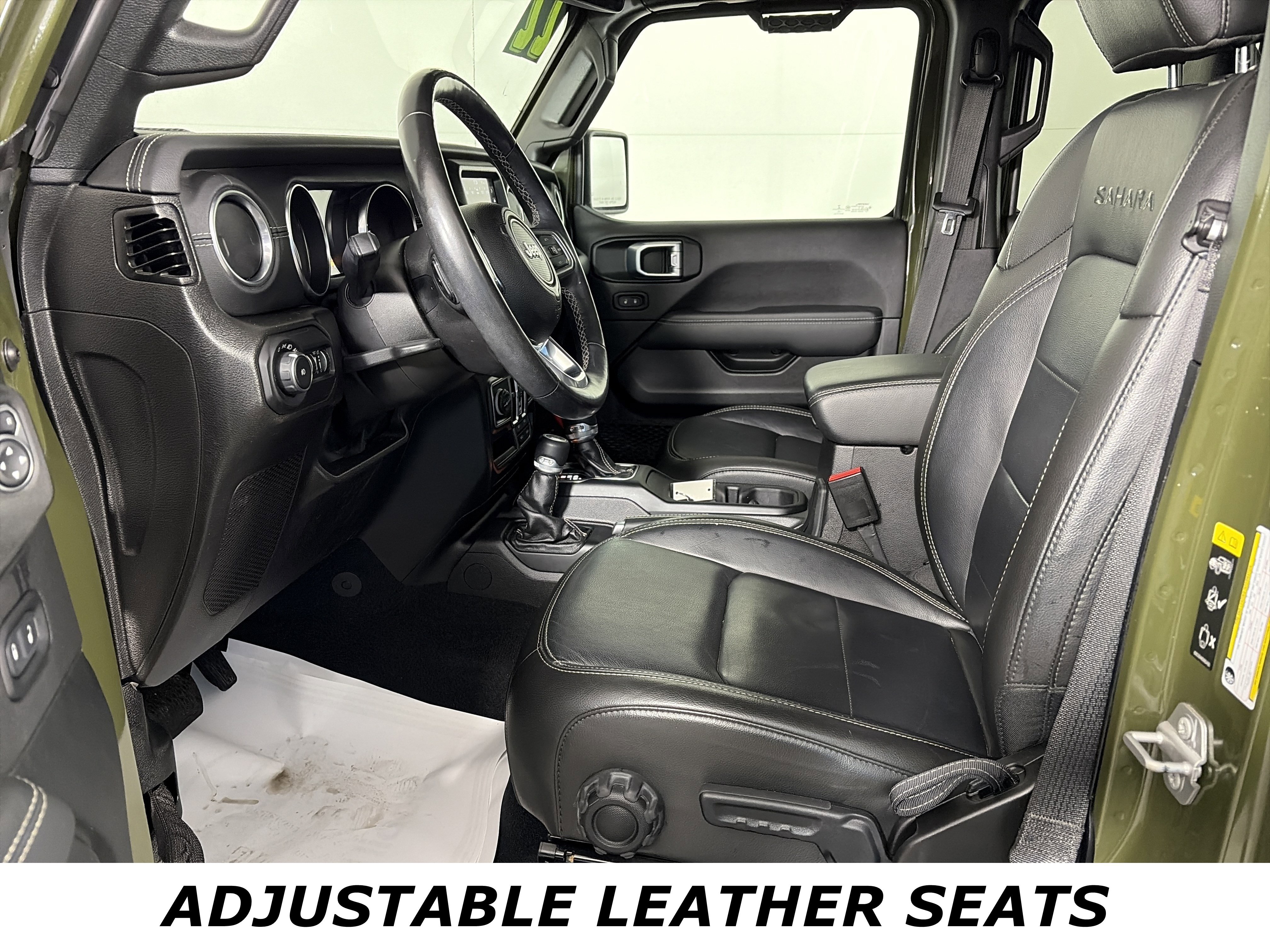 Used 2022 Jeep Wrangler Unlimited Sahara w/ Cold Weather Group image 9