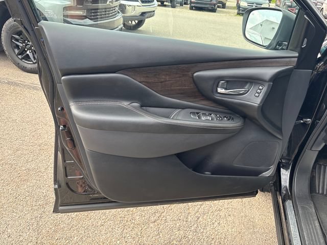 Used 2022 Nissan Murano Platinum AWD/4WD image 7
