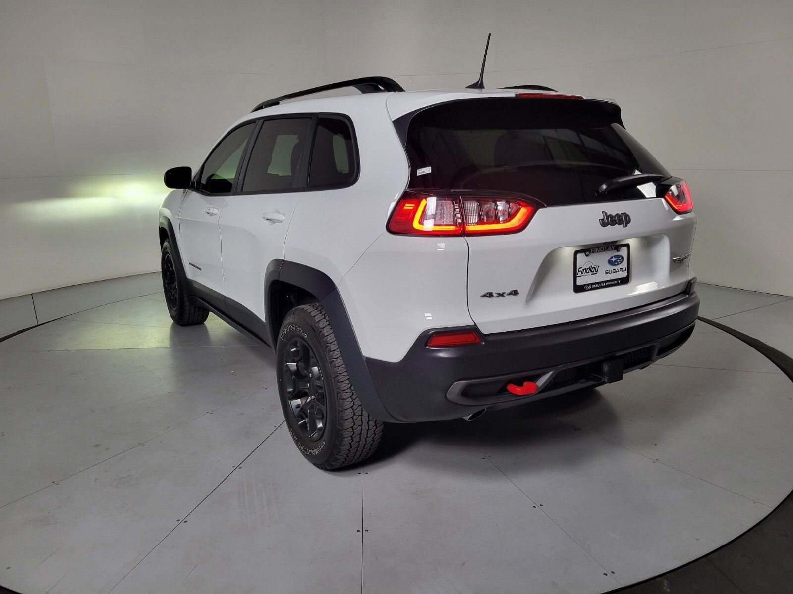 Used 2022 Jeep Cherokee Trailhawk w/ Sound & Nav Group image 6
