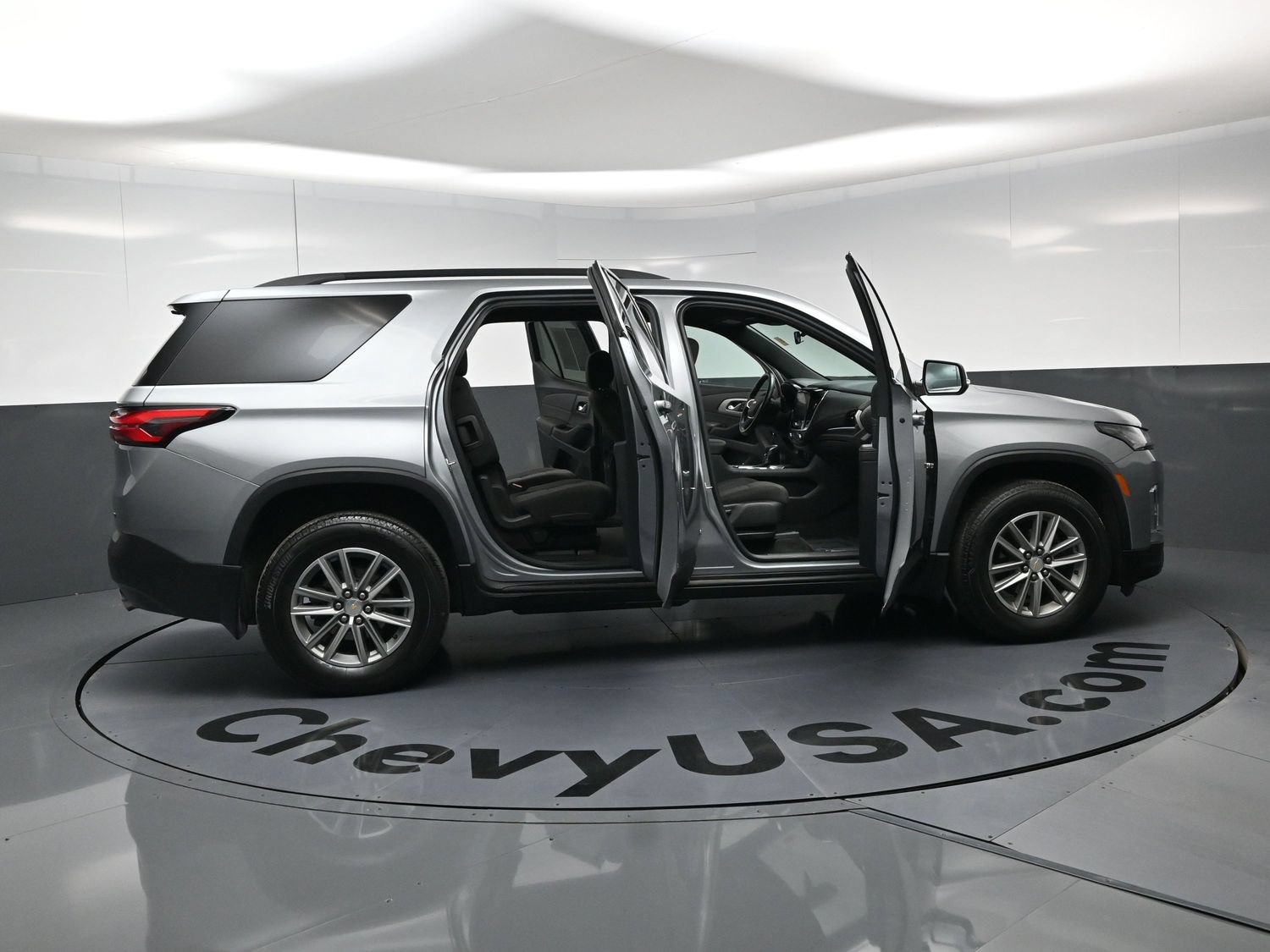 Used 2023 Chevrolet Traverse LT AWD/4WD image 25