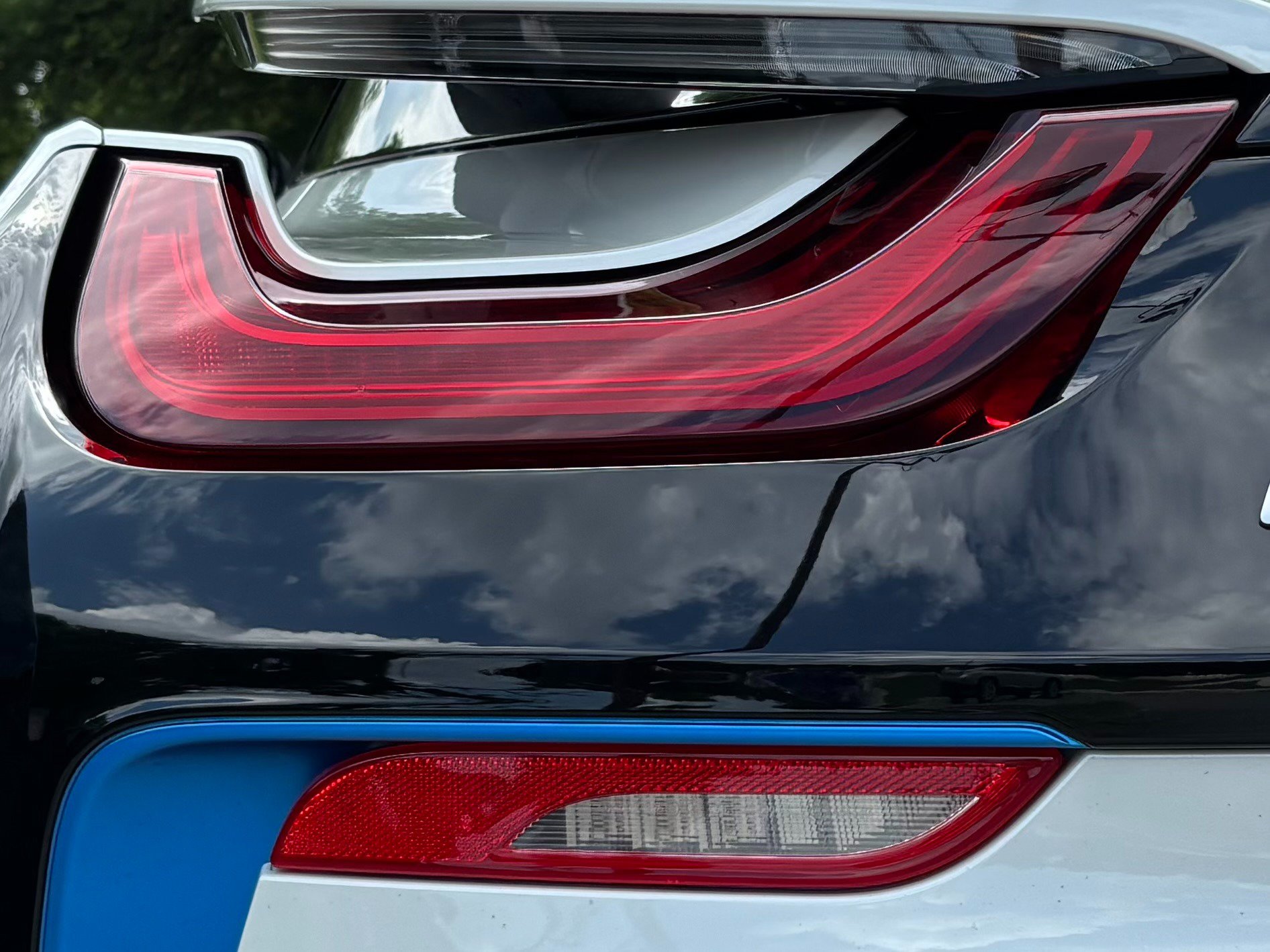 Used 2015 BMW i8 AWD/4WD image 35
