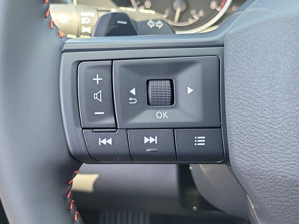 New 2026 Nissan Pathfinder Rock Creek w/ Rock Creek Premium Package AWD/4WD image 5