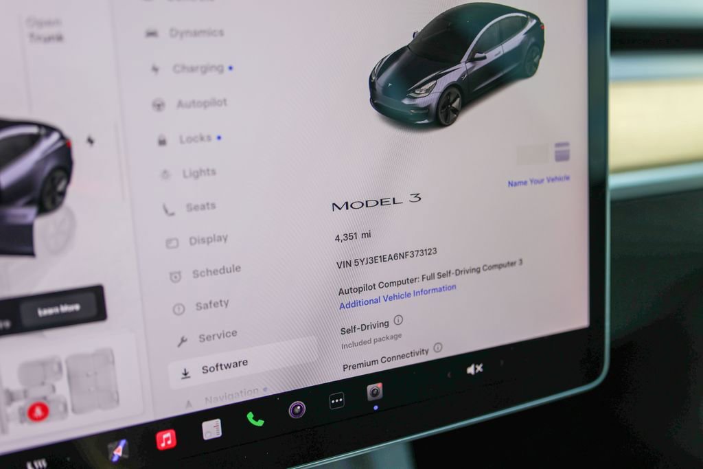 Used 2022 Tesla Model 3 RWD image 17
