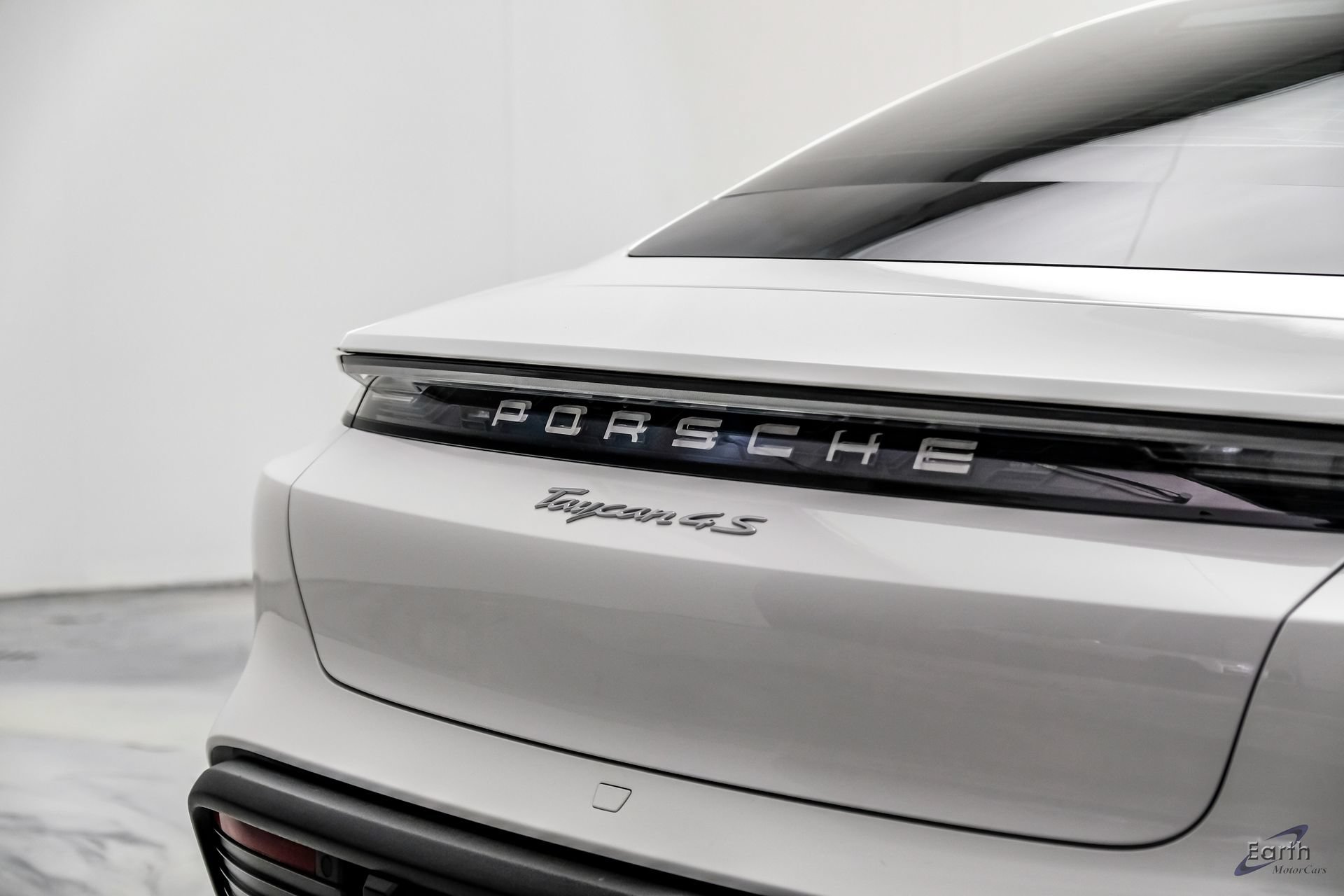 Used 2023 Porsche Taycan 4S AWD/4WD image 14
