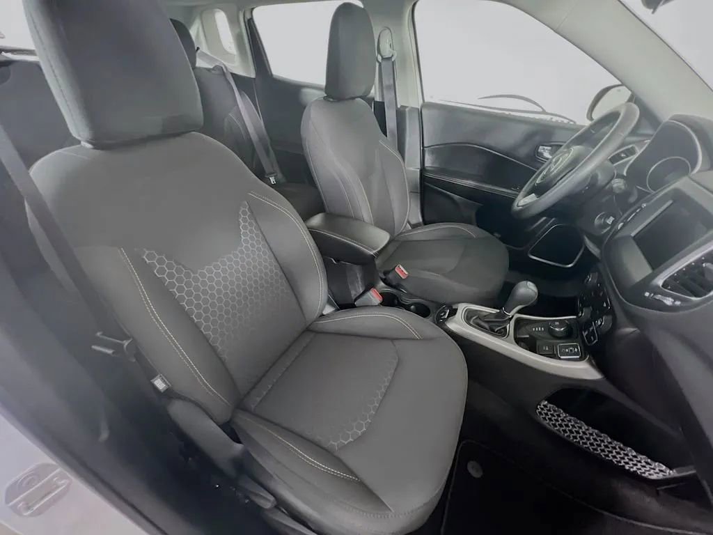 Used 2019 Jeep Compass Sport AWD/4WD image 26