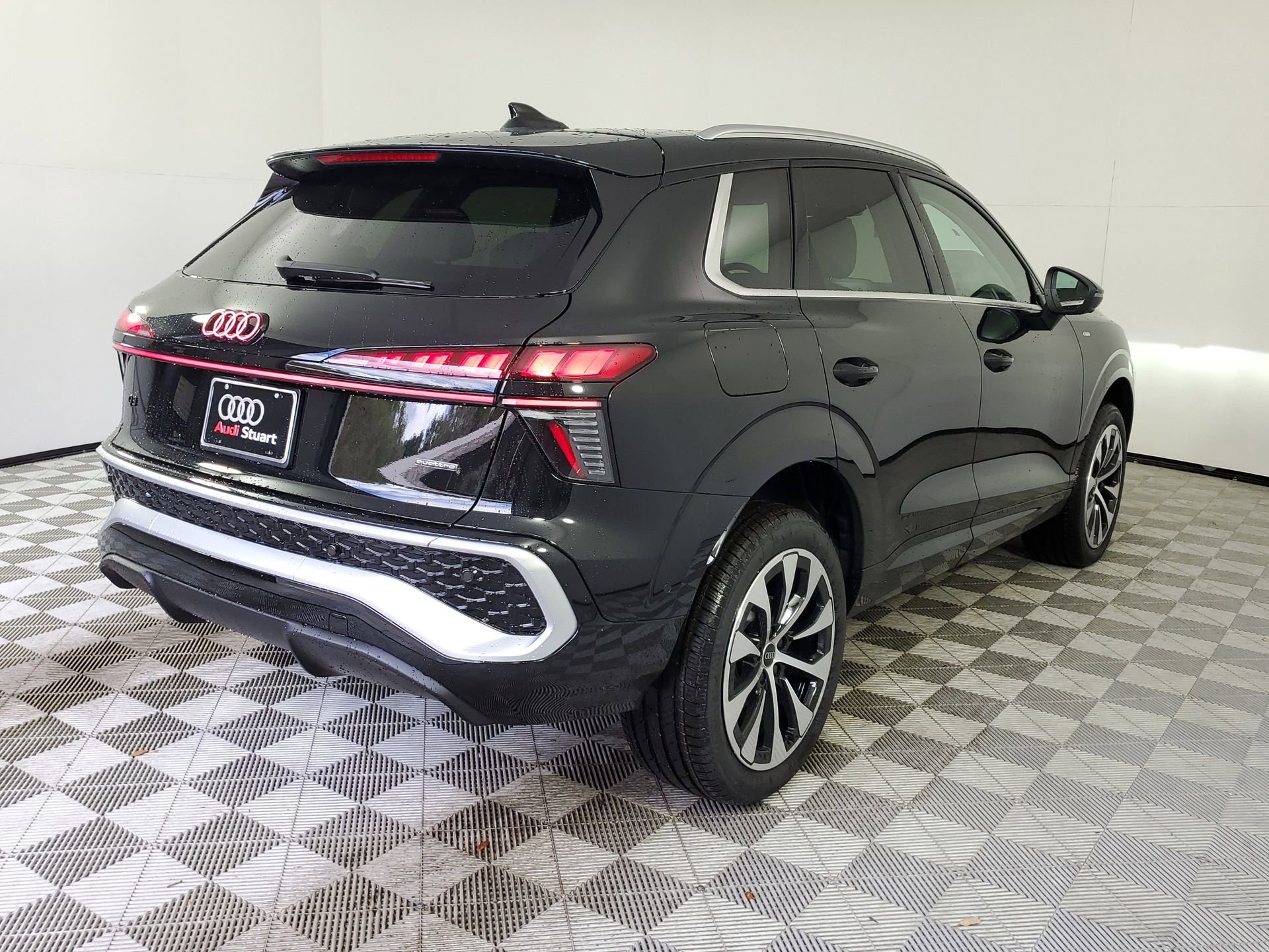 New 2026 Audi Q3 quattro 2.0T image 10