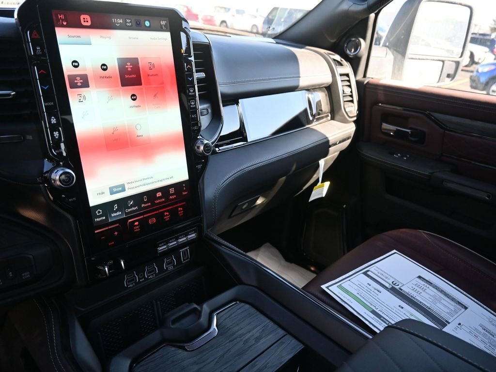 New 2025 RAM 2500 Limited image 18