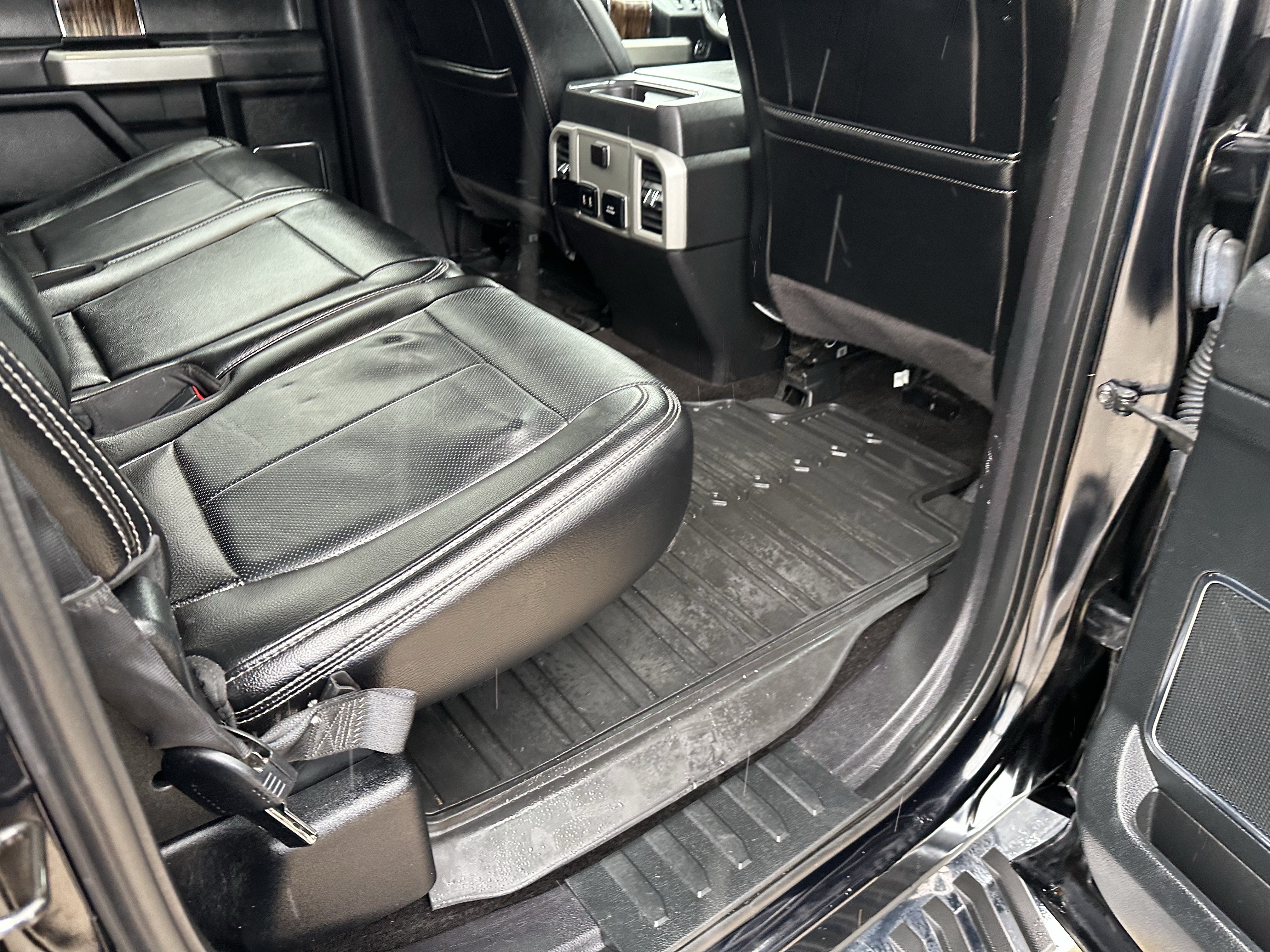 Used 2018 Ford F150 Lariat RWD image 12
