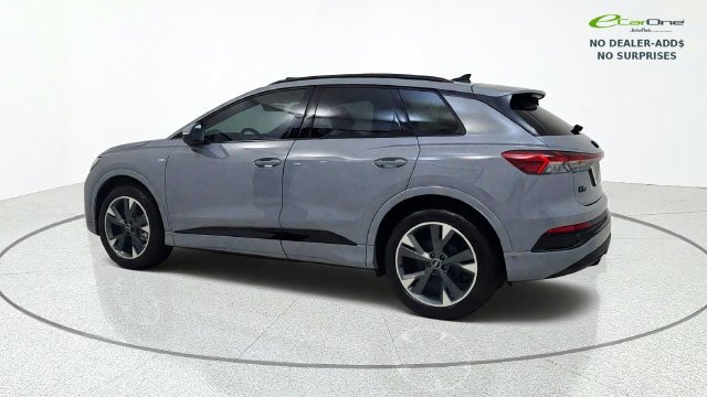 Used 2024 Audi Q4 e-tron Premium Plus w/ Premium Plus AWD/4WD image 5