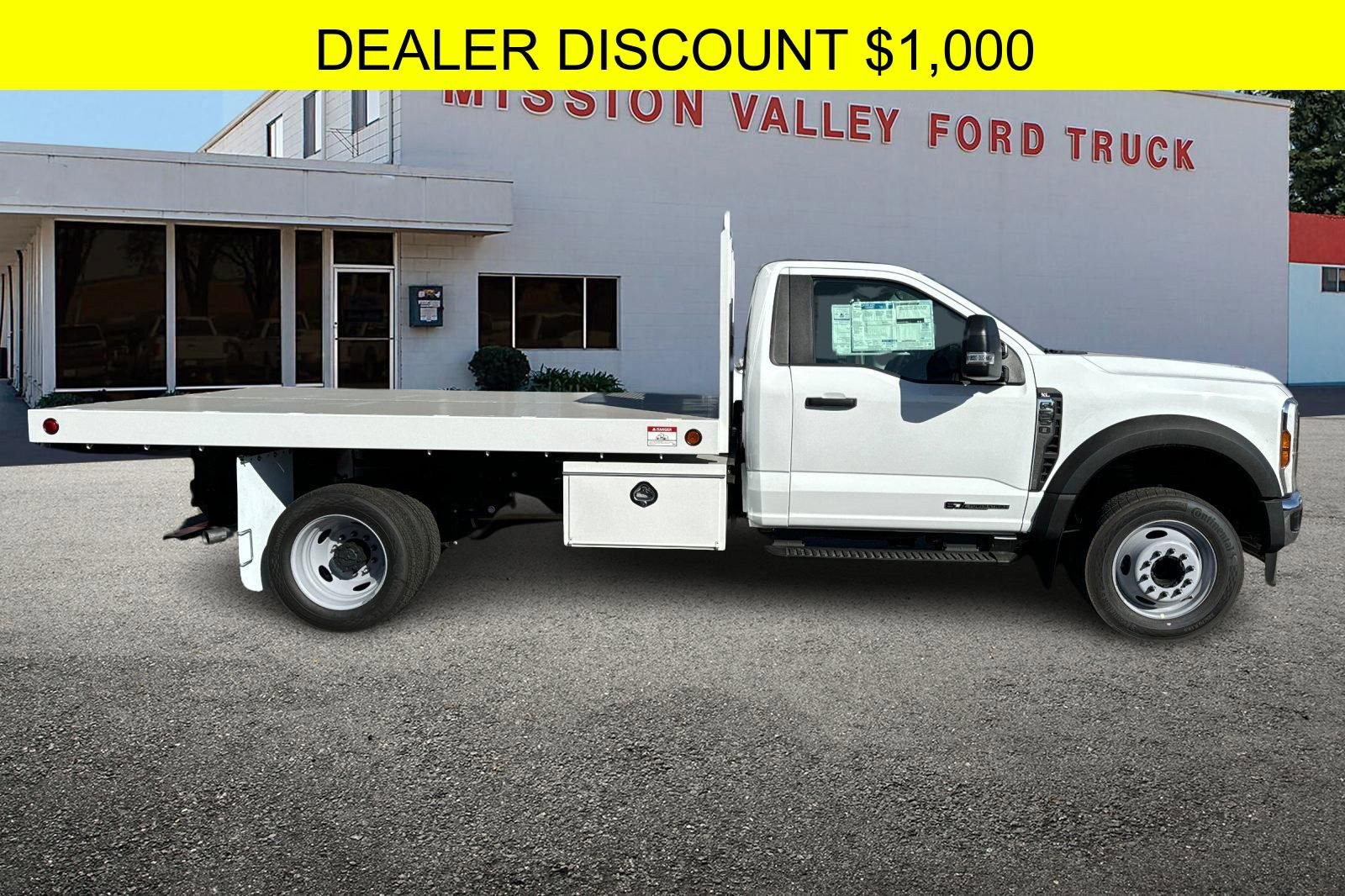 New 2024 Ford F550 2WD Regular Cab Super Duty video 3