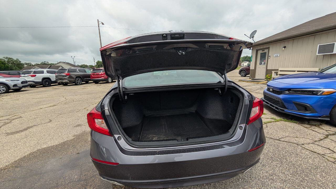 Used 2018 Honda Accord Sport image 26