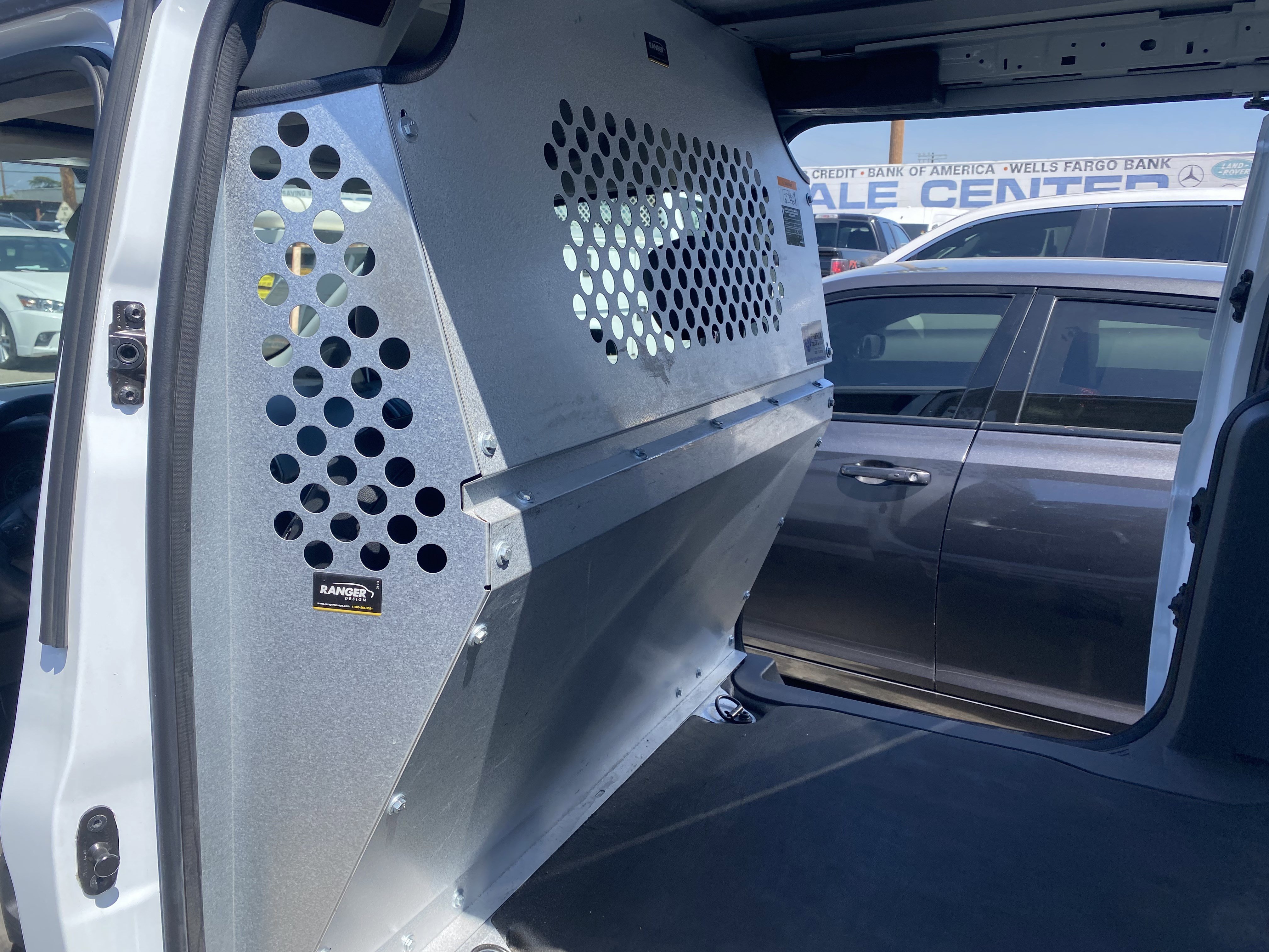 Used 2023 Ford Transit Connect XL FWD image 18